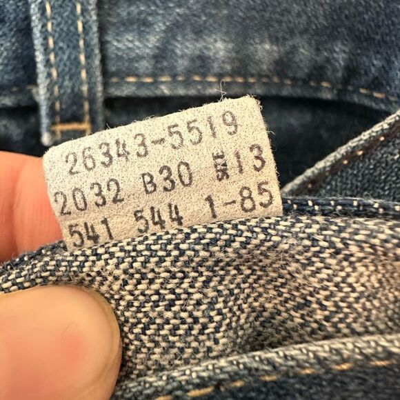 Levi’s Vintage 1985 White Tab High Rise Tapered Leg Pleated Mom Jean Size 13 - Picture 12 of 12